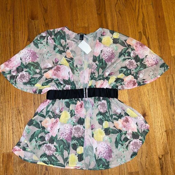 H&M Floral Chiffon Blouse  - Picture 2 of 9